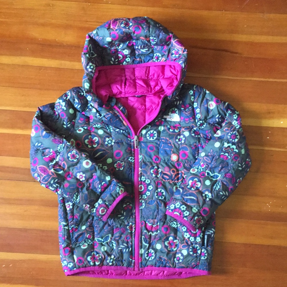 North Face Girls Light Puffer Jacket